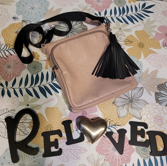 Purse, Steve madden cross body - Picture 2 of 2